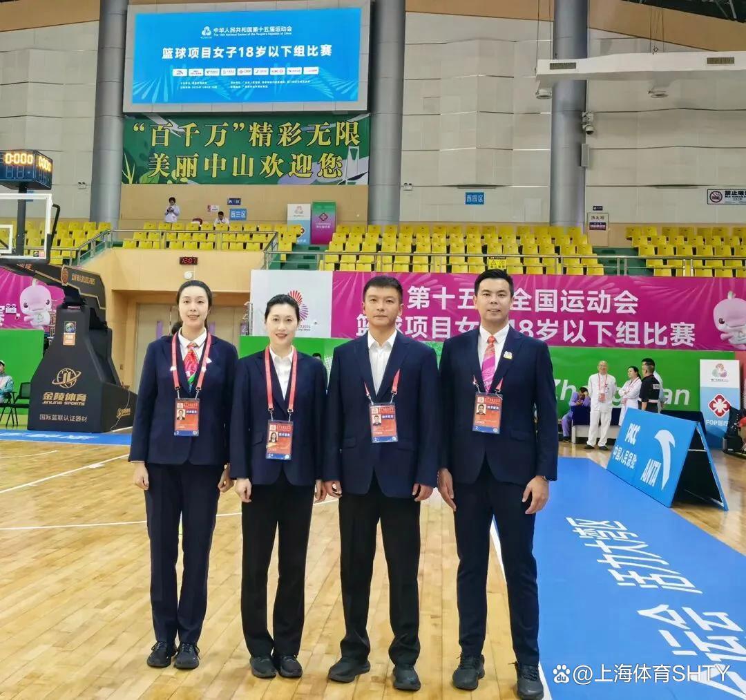 深圳男篮迎葡超关键赛；转会期豪取连胜；赛场秩序良好；轮换策略成焦点的简单介绍