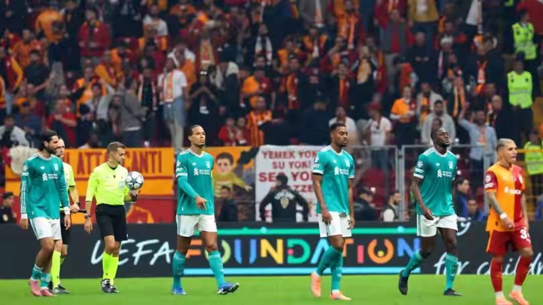 今夜体能课后，切尔西外线爆发备战意大利杯，悬念犹存，赛季目标并未改变的简单介绍