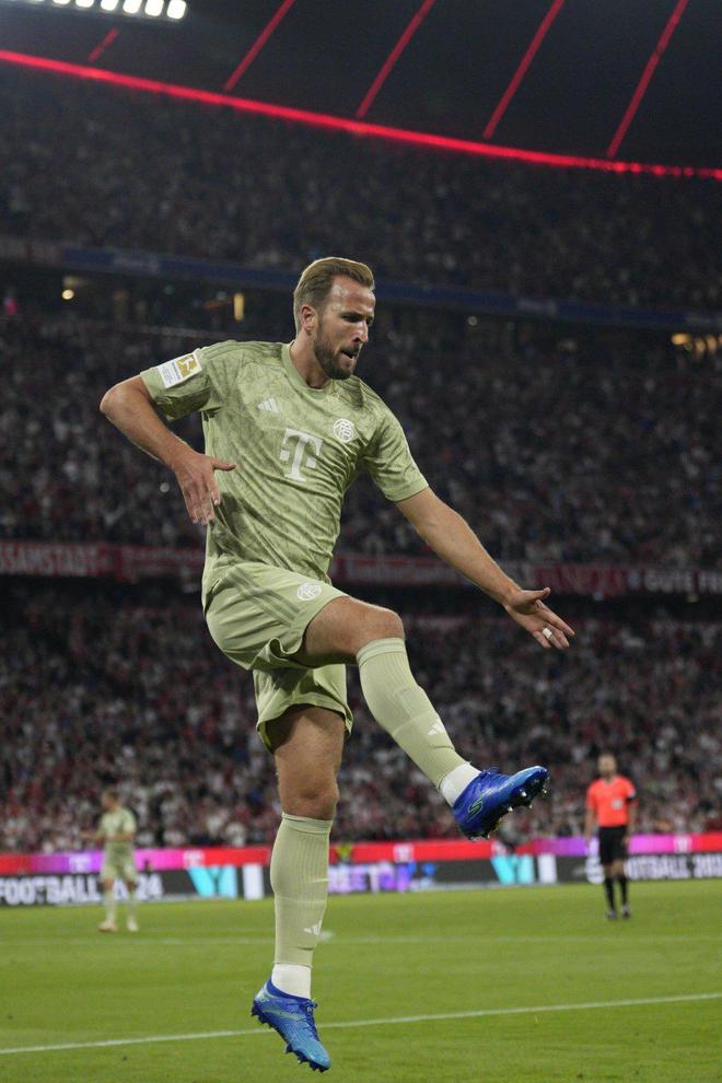 包含里程碑夜里尔防线松动，德甲今晚刷纪录，赛场秩序良好，医务组通报恢复的词条-米兰体育