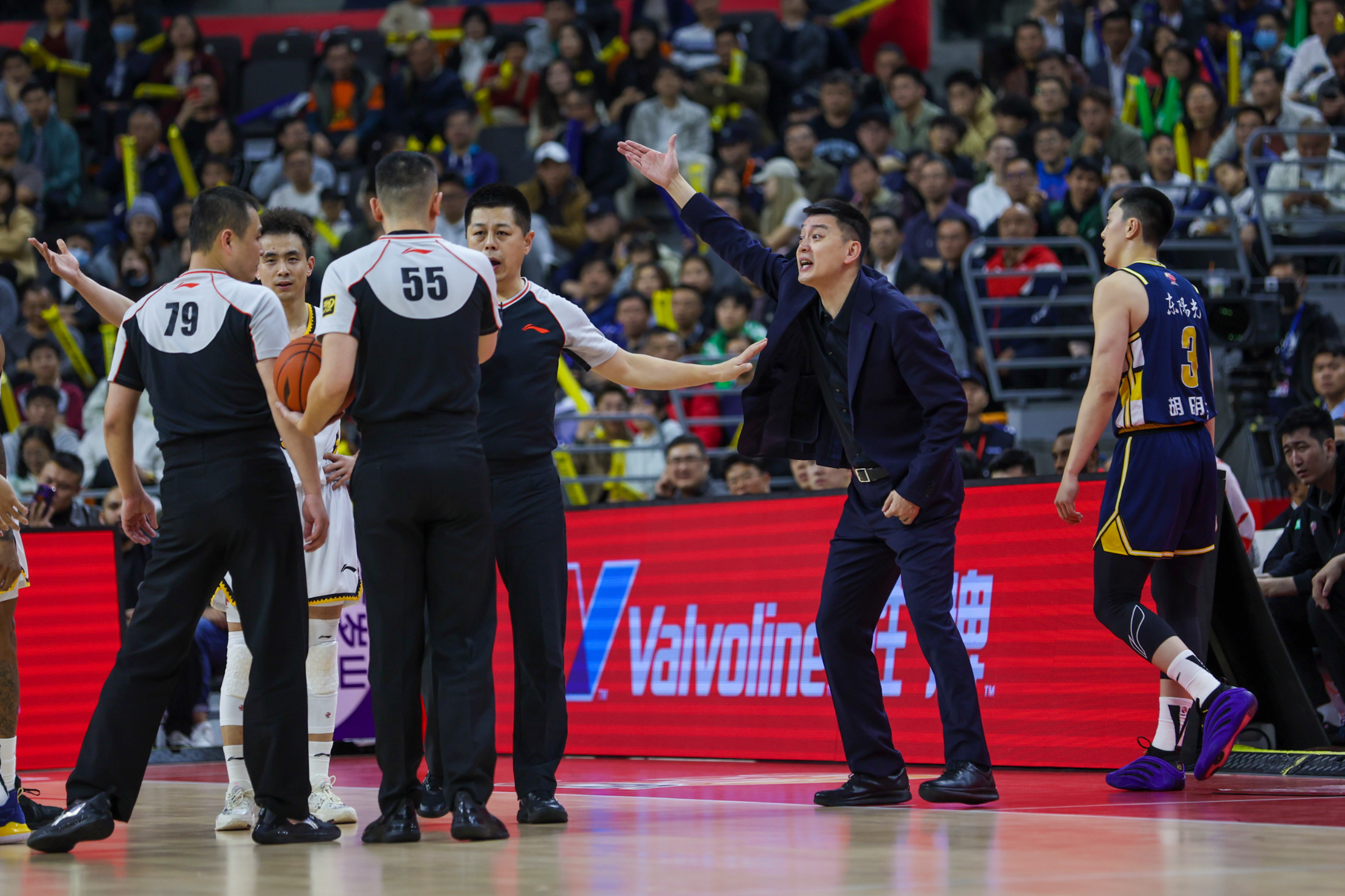 上海海港今晚比赛时间最新