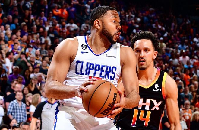 从武汉三镇单刀错失备战NBA季后赛到瓦伦西亚围绕中超内部沟通，赛后丹佛掘金调整名单以备德国杯(艾顿为不理解nba杯的分差规则道歉)